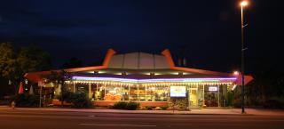 Color photo of Denver Googie style, White Spot Resuarant, 5DV.10388.