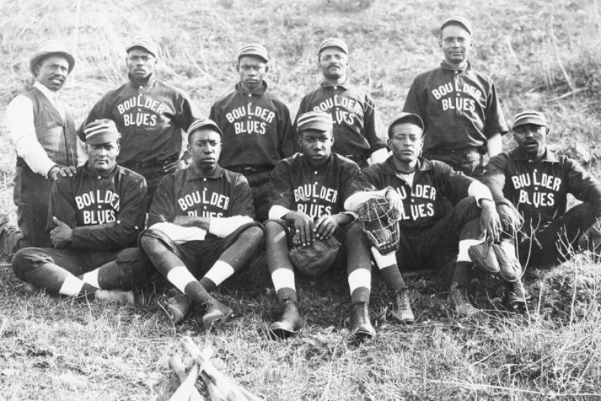 Team photo of the Boulder Blues baseball team