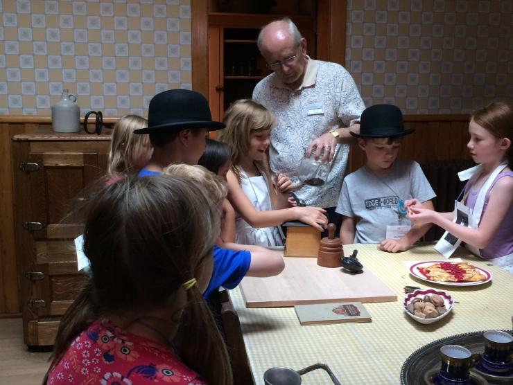 An Afternoon in the Past