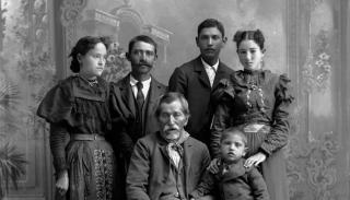 Aultman studio family portrait